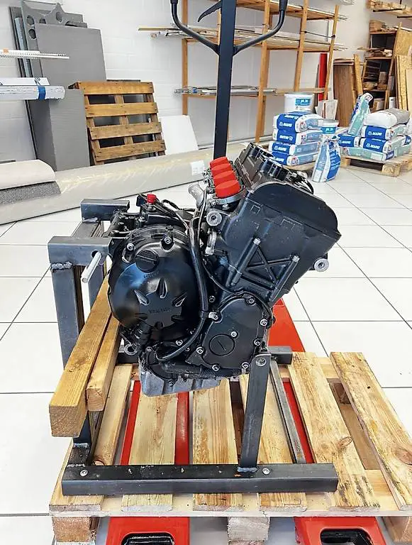 Yamaha r6 RJ15/11 Motor