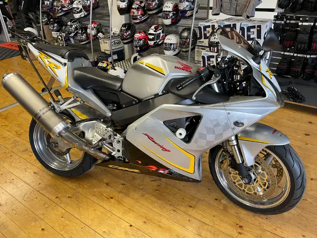 honda cbr 900 rr fireblade