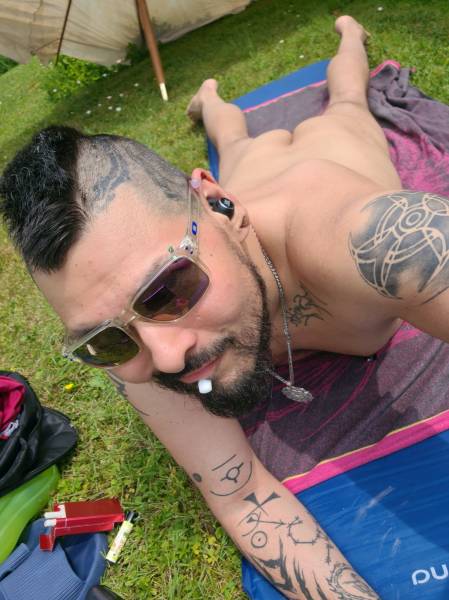 Masseurs Professionel et Escort pour hommes