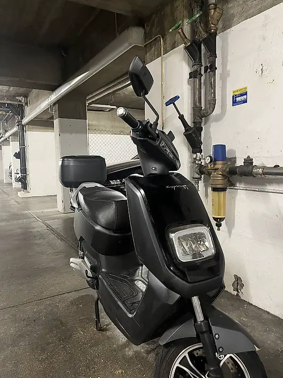 Vespino 7I Elektroroller in Top Zustand