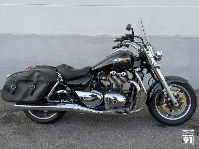 TRIUMPH Thunderbird 1700 Commander