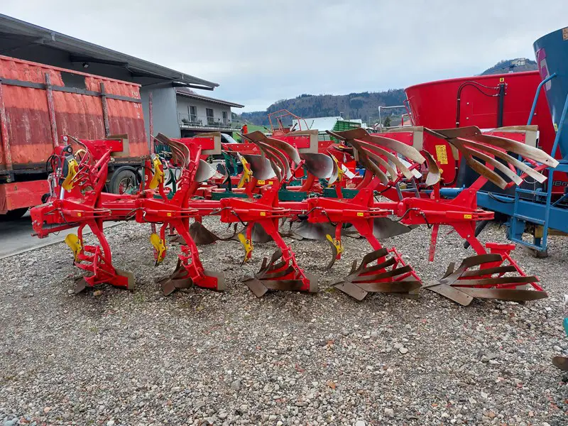 Pflug Pöttinger 5 Schar SERVO 45 SN-/38WWS