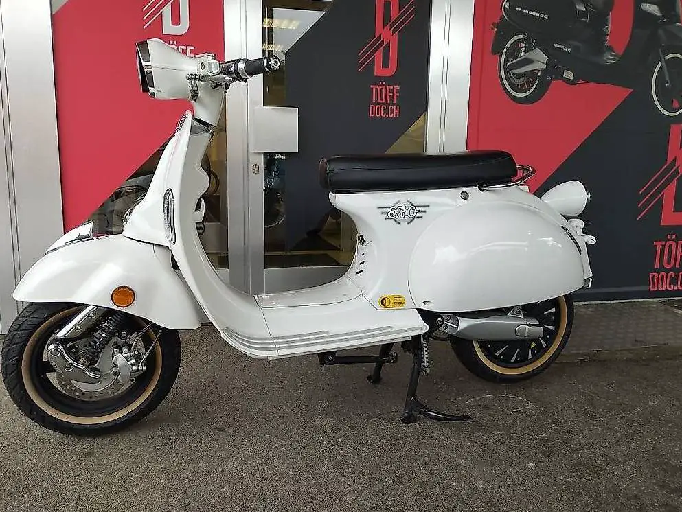 Elektroroller 3000W Vespa Retro Neuwertig