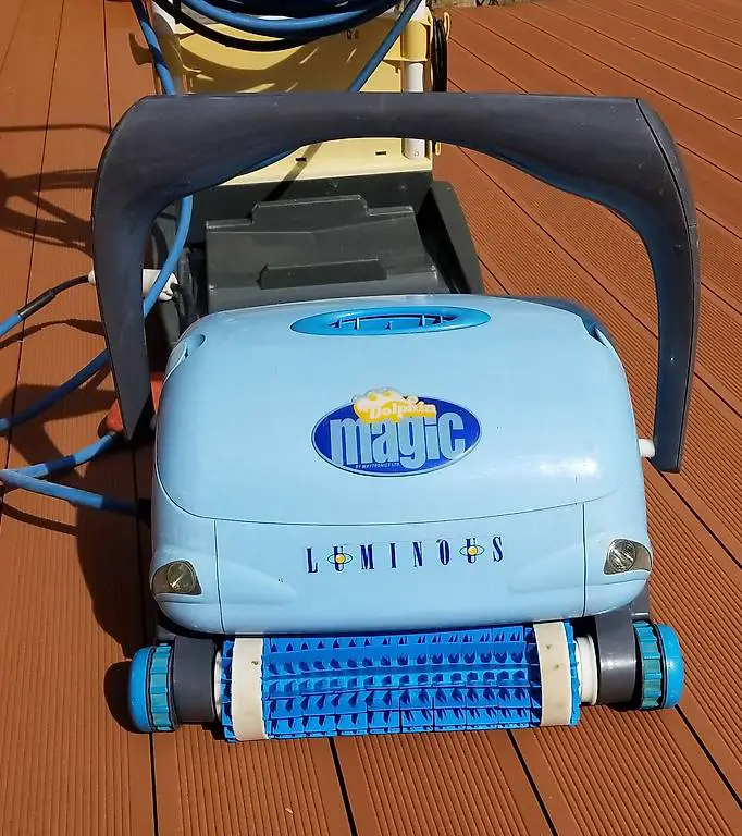 Poolreinigungs-Roboter Dolphin Magic Luminous