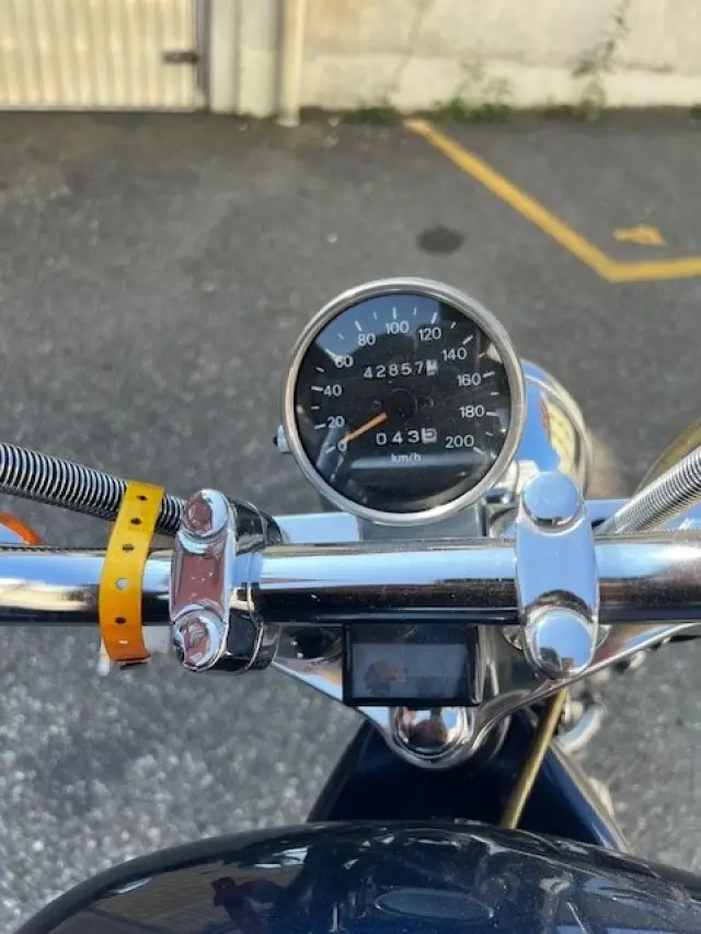 suzuki vs 1400 g intruder