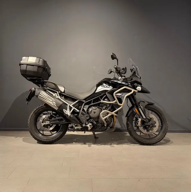 triumph tiger 900 gt pro