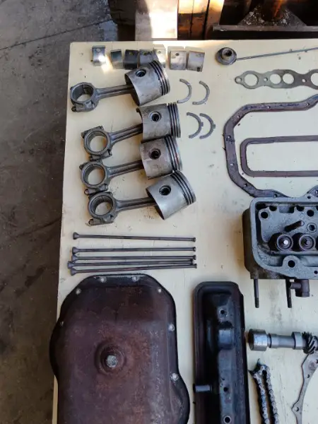 Motore o parti per Fiat 1200 Cabrio