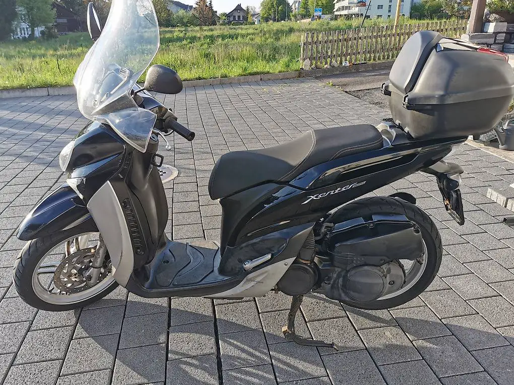 Yahama Xenter 125