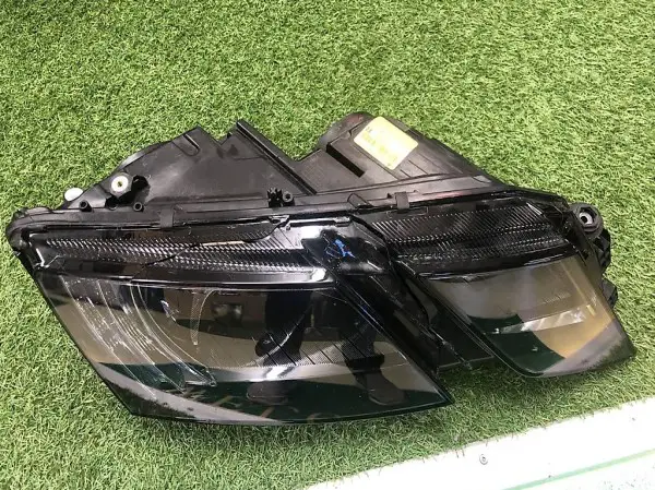 LAMPE: SCODA OKTAVIA KOMBI 6.2019. RECHTS. LEICHT BESCHÄDIGT