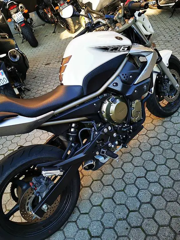 Yamaha XJ6 35KW kaufen oder mieten