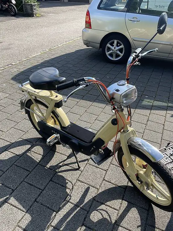Charmantes Piaggio Ciao Mofa? Klassiker mit Stil
