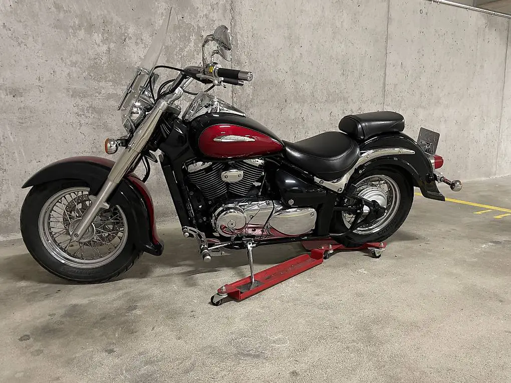 Susuki Intruder VL800 Volusia - frische MFK