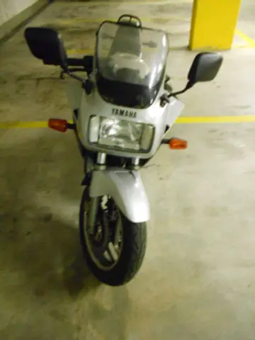 yamaha fz 750