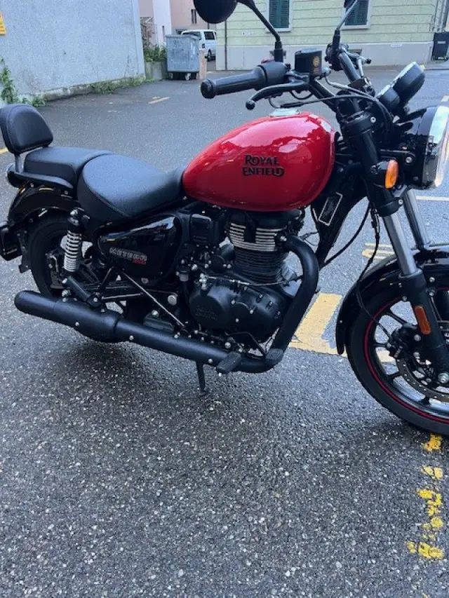 royal-enfield meteor 350 fireball