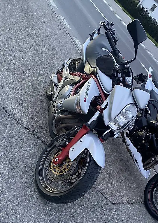 Kawasaki Er6 n