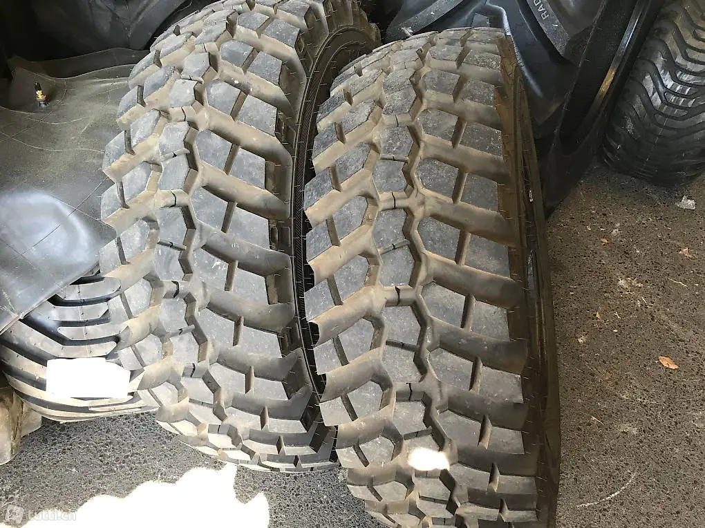  Traktor Industrie Pneu Reifen 360/70R20