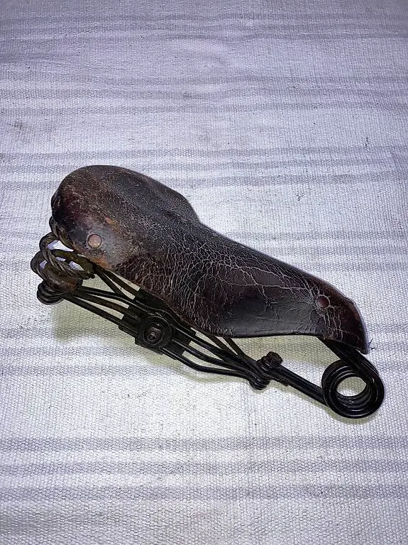 Mofasattel Leder antik