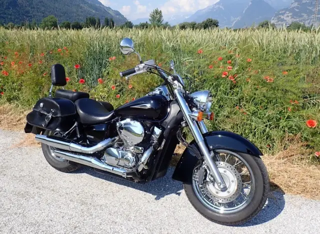 honda vt 750 cs shadow