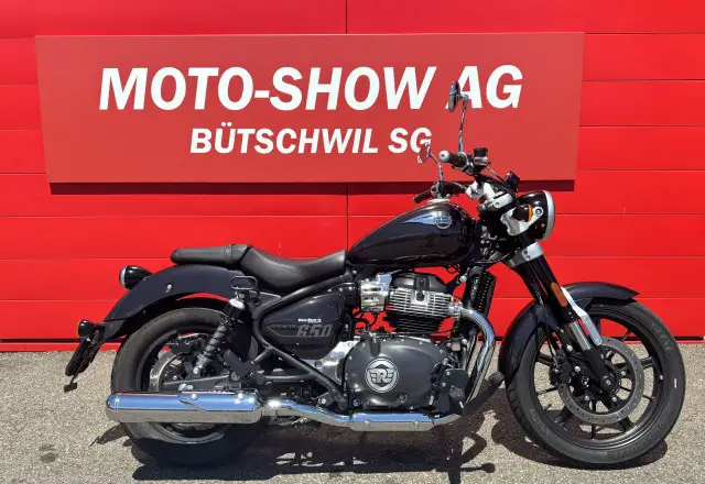 royal-enfield super meteor 650