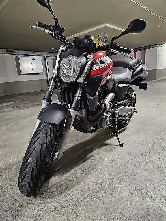 Yamaha MT03