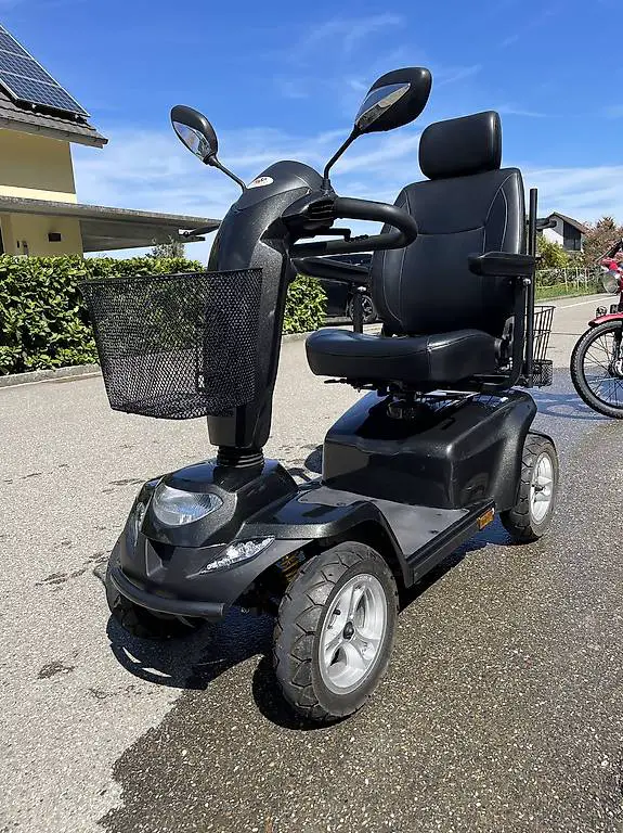 Elektromobil HS-898 inkl. neuer Akkus