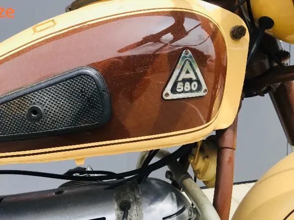 seltene Condor A580-1 zivil mit Stil