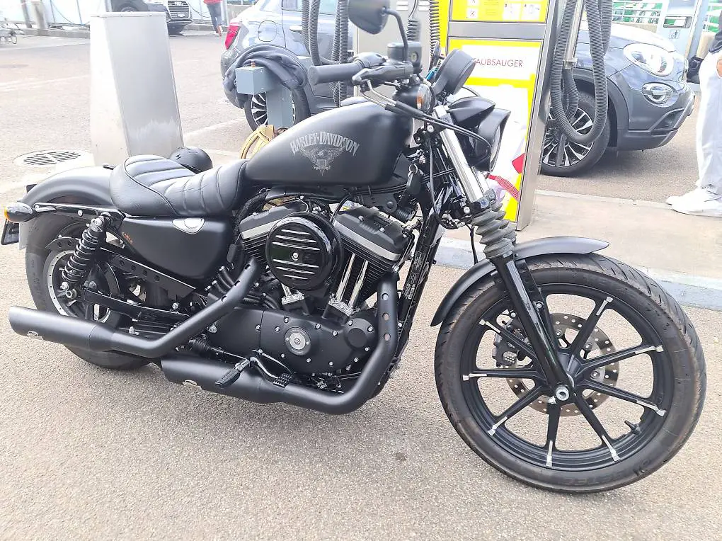 Harley Davidson Sportster 883 Iron