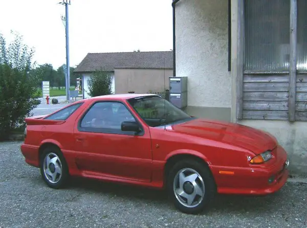 Chrysler Daytona Turbo in Teilen