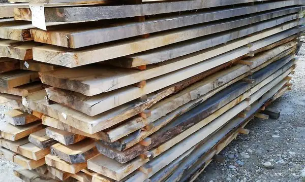  053 / Eiche / Eichenklotzbretter 50mm