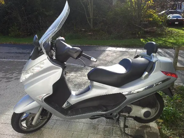 Roller Piaggio X8 250 EVO i.E.