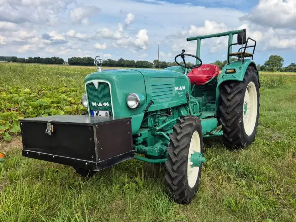 Oldtimer Trecker / Traktor / Allradschlepper - MAN 4P1