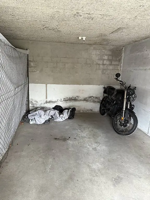 Garage / Motorrad Mieten