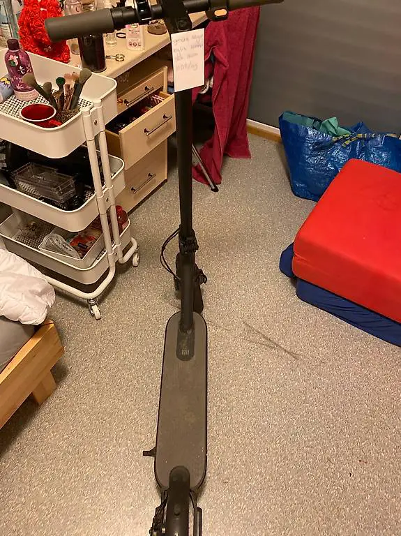 xiaomi essential e-scooter