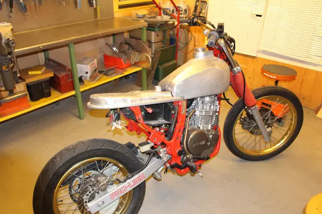 HONDA NX 650 Scrambler