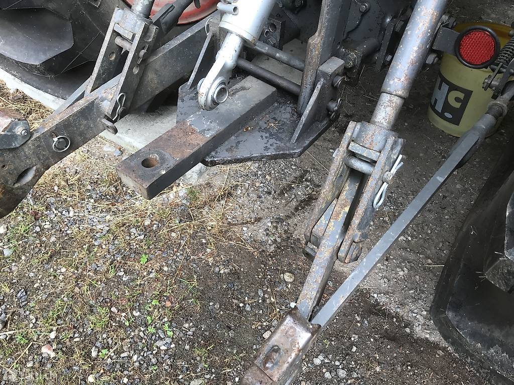  Zugpendel zu Fendt Traktor 300 Serie