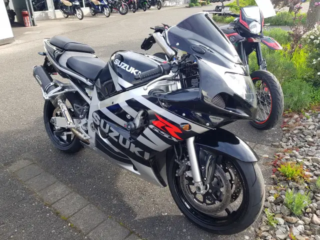 suzuki gsx-r 600