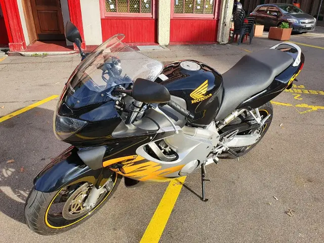 honda cbr 600 f