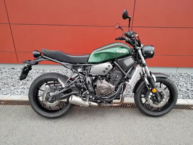 yamaha xsr 700