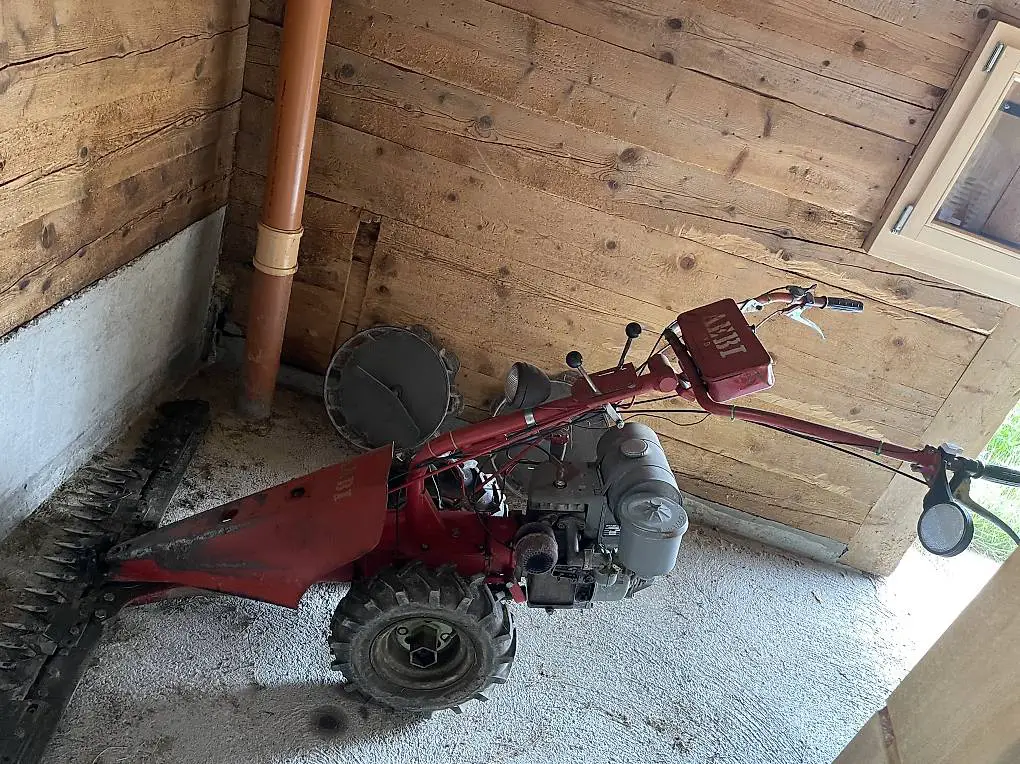 Motormäher Aebi