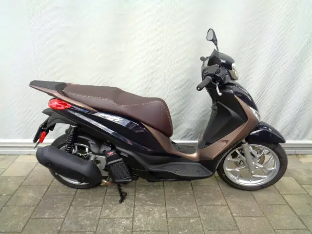 piaggio medley 125