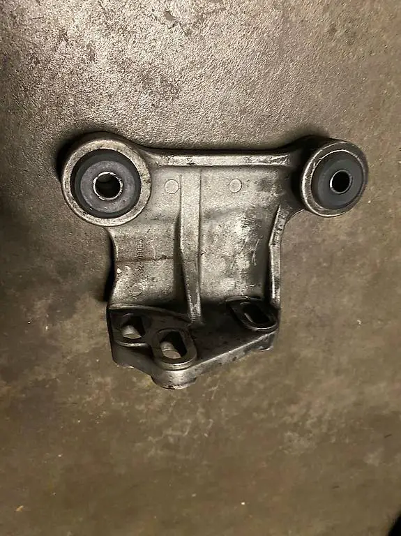 Ferrari 208-308-328 Support inférieur Air Conditionner 10805