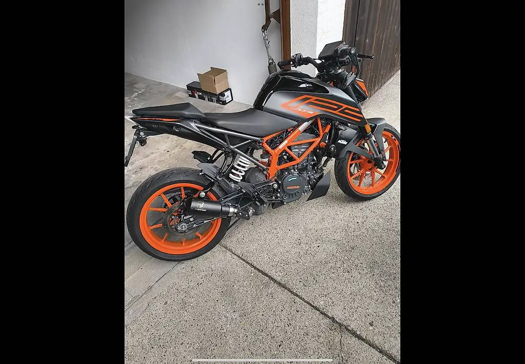ktm duke 125