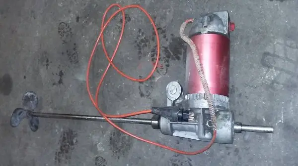 alter grosser starker Mischer / Mixer Rührwerk Betonmischer