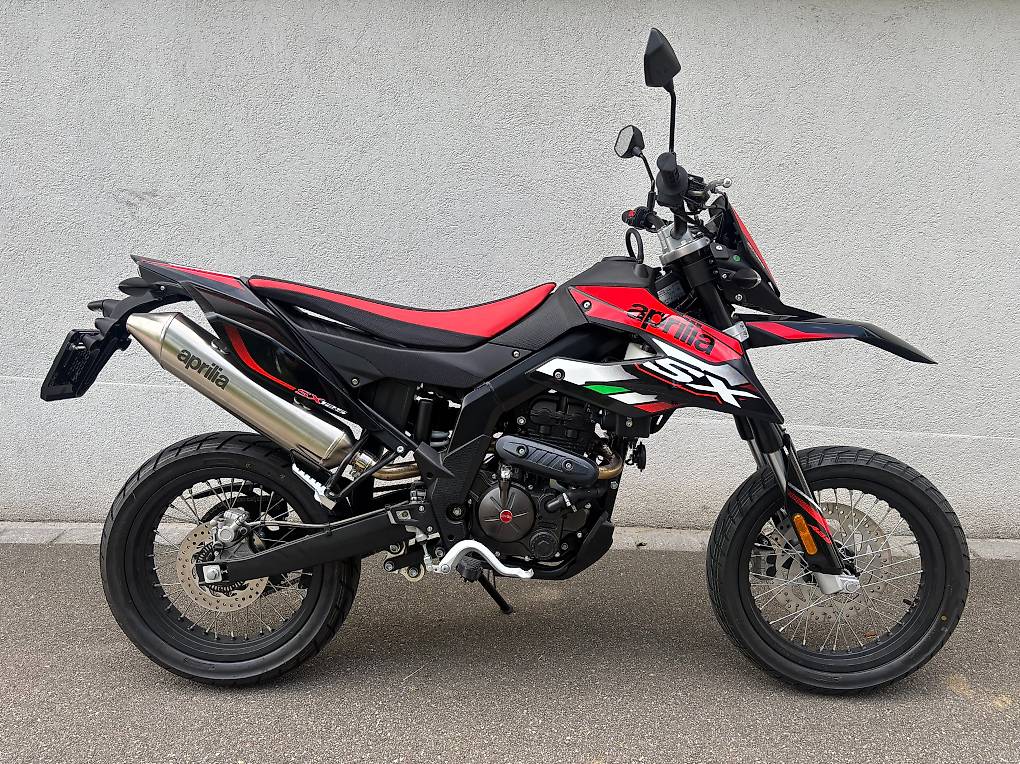 Aprilia SX 125 ABS im Neuzustand und nur 100 km
