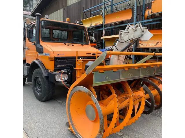 UNIMOG, U 1400, Kommunaldienst