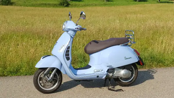 Piaggio Vespa GTS 300 Super ABS/ASR