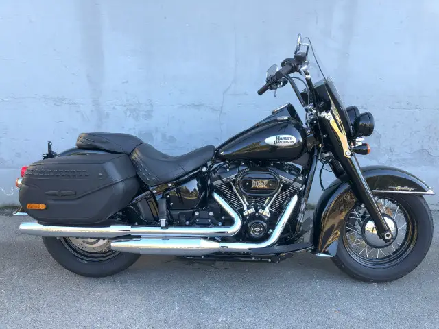 harley-davidson flhcs 1868 heritage classic 114