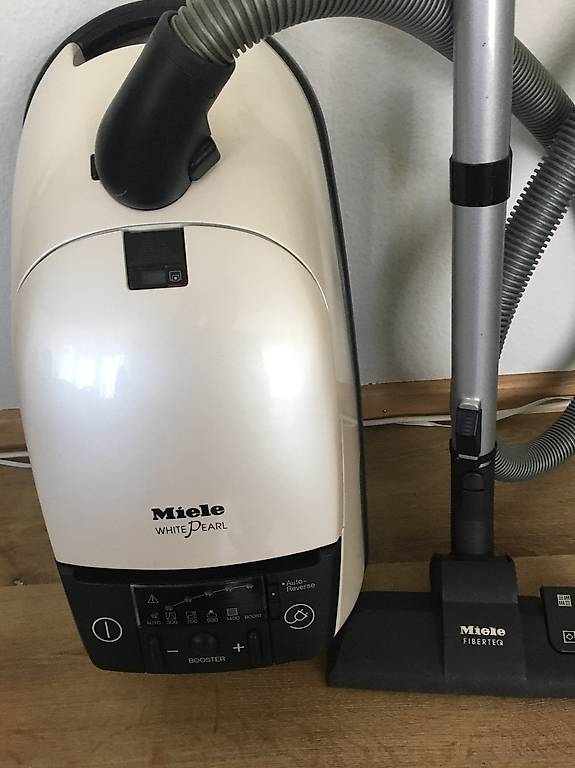 Staubsauger Miele White Pearl mit Neue Beutel