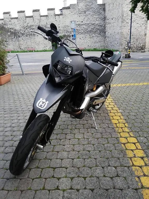 Husqvarna sm 610 i.e