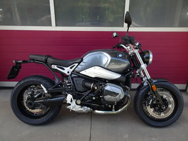 BMW R nineT Pure